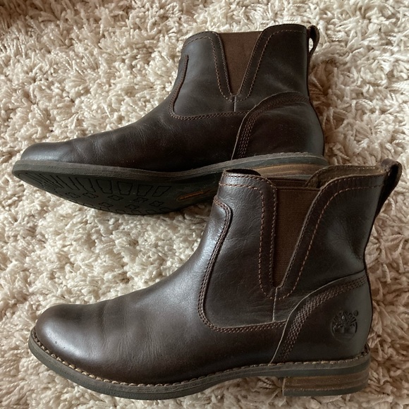 Timberland Short Boot - Picture 1 of 3